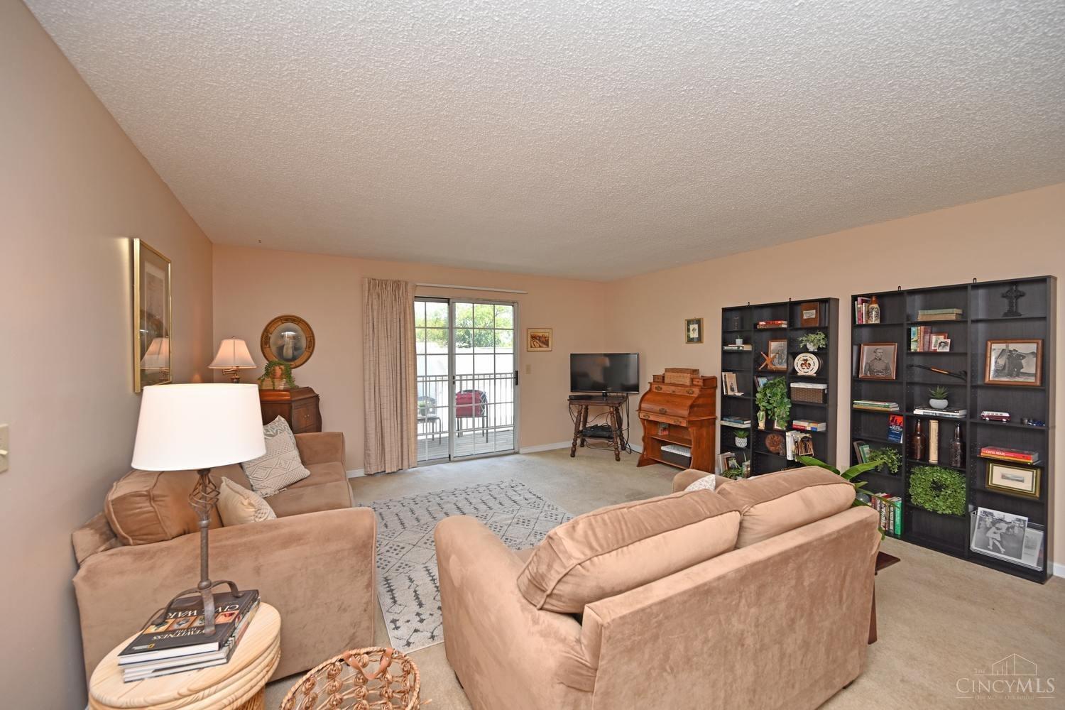 3547 Jessup Road, Unit 2D Cincinnati, OH 45239 - Photo 14 of 29