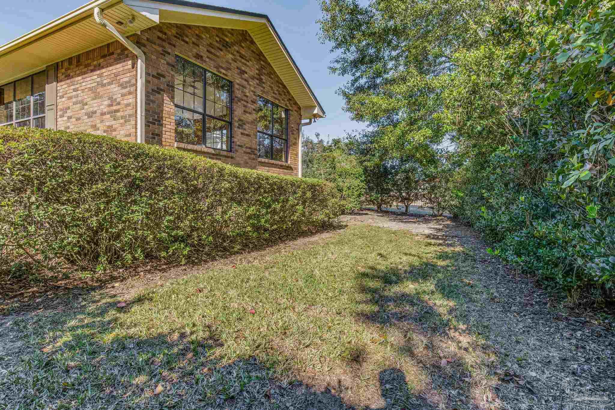 8919 Burning Tree Road Pensacola, FL 32514 - Photo 10 of 72 Gallery Image 10