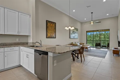 $410,000 | 13810 Messina Loop, Unit 202, Bradenton, FL 34211