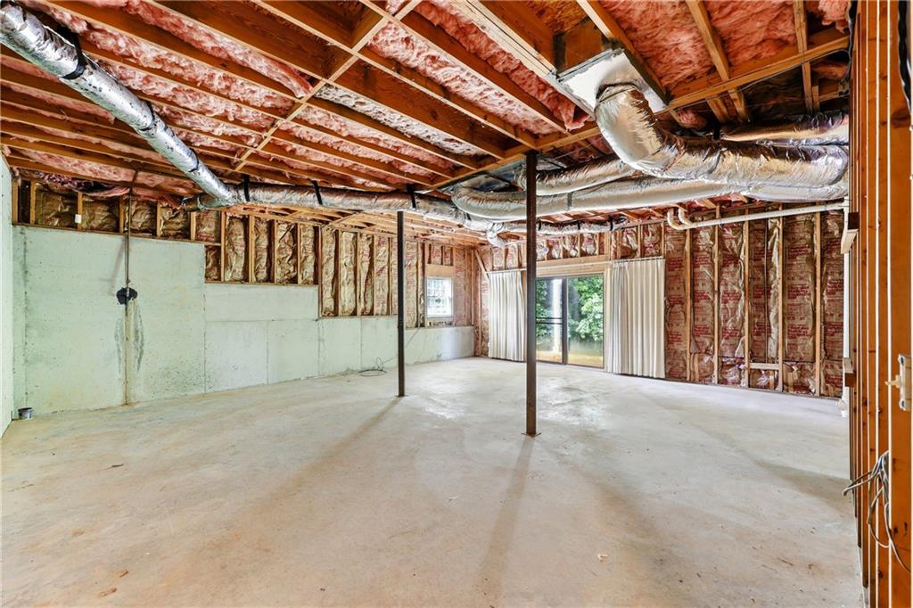 3608 Maple Forge Lane Gainesville, GA 30504 - Photo 34 of 45 a view of a room with wooden roof