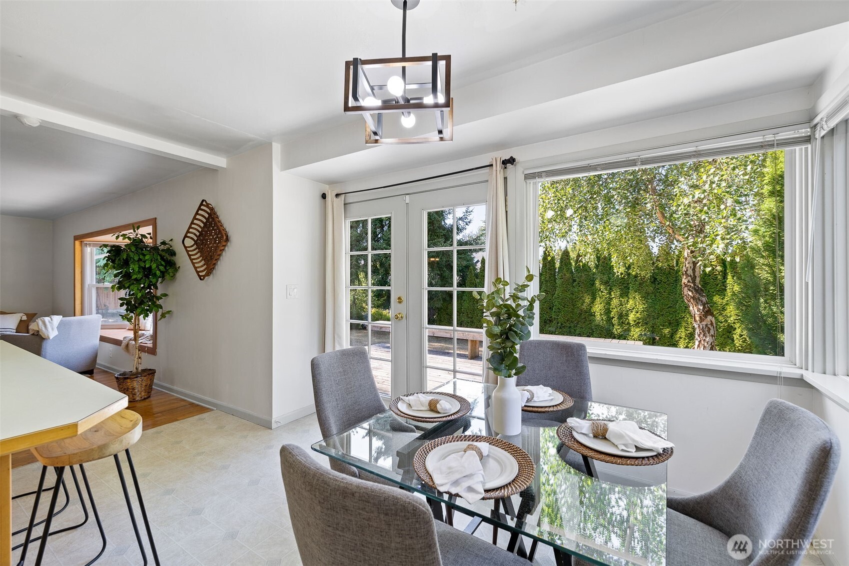 1030 Grandview Street Edmonds, WA 98020 - Photo 17 of 40