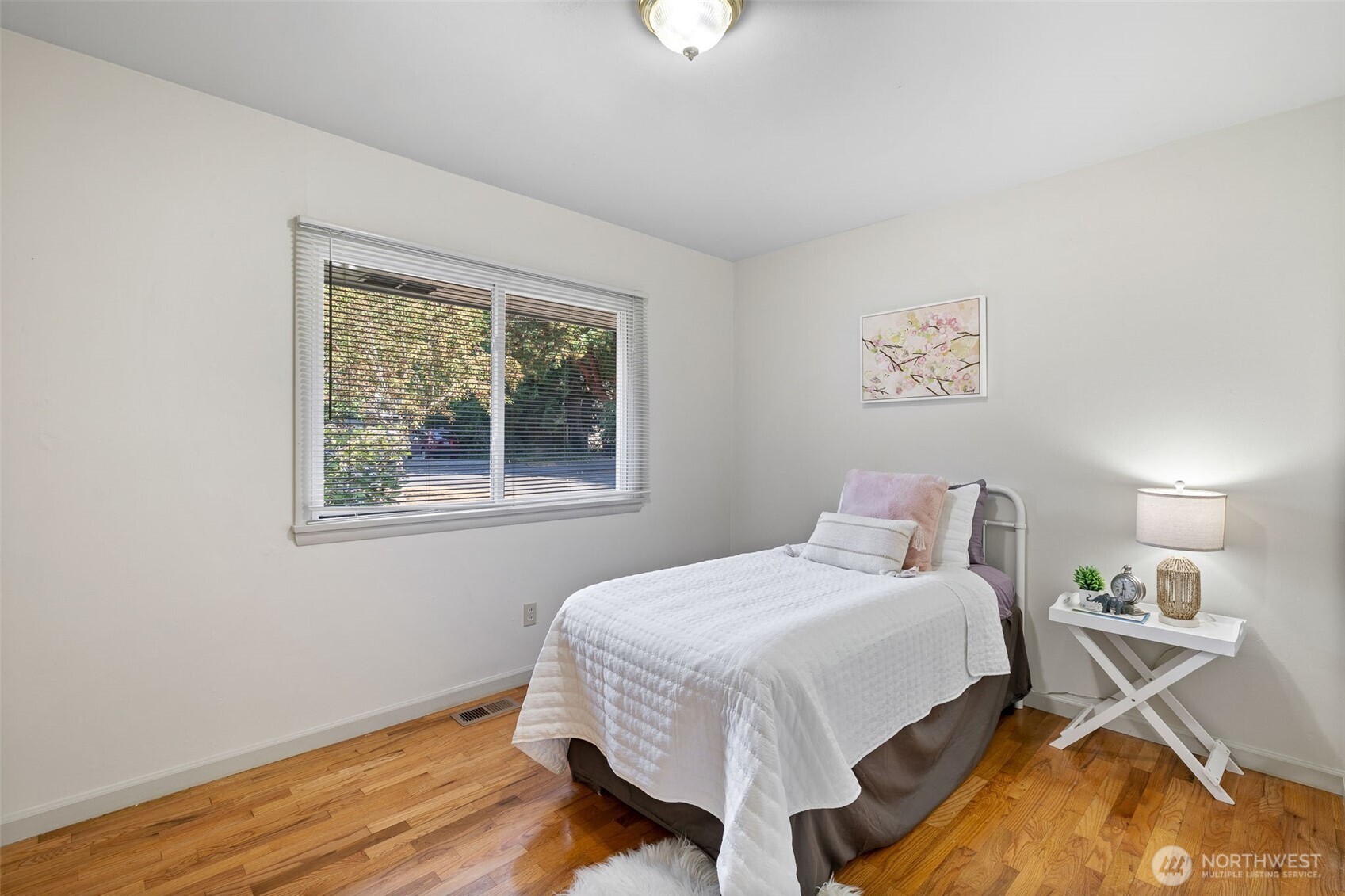 1030 Grandview Street Edmonds, WA 98020 - Photo 19 of 40