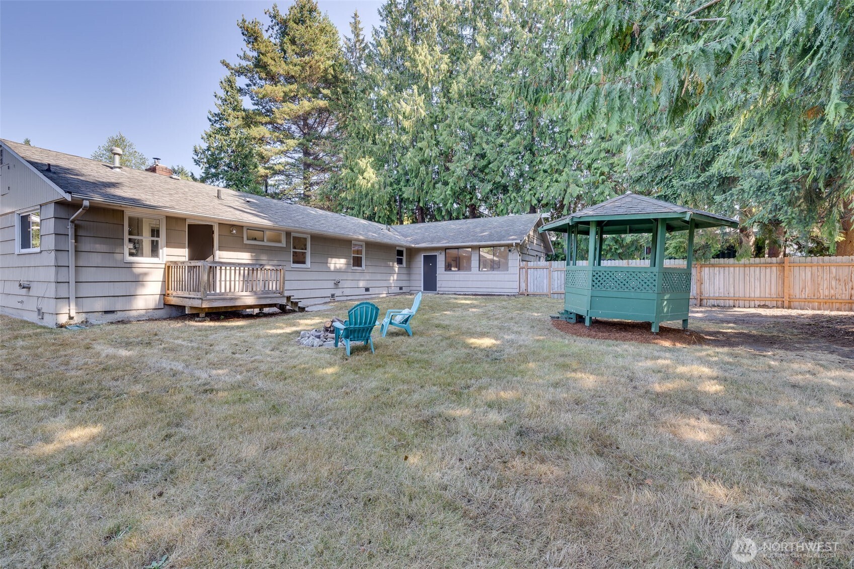 1030 Grandview Street Edmonds, WA 98020 - Photo 35 of 40