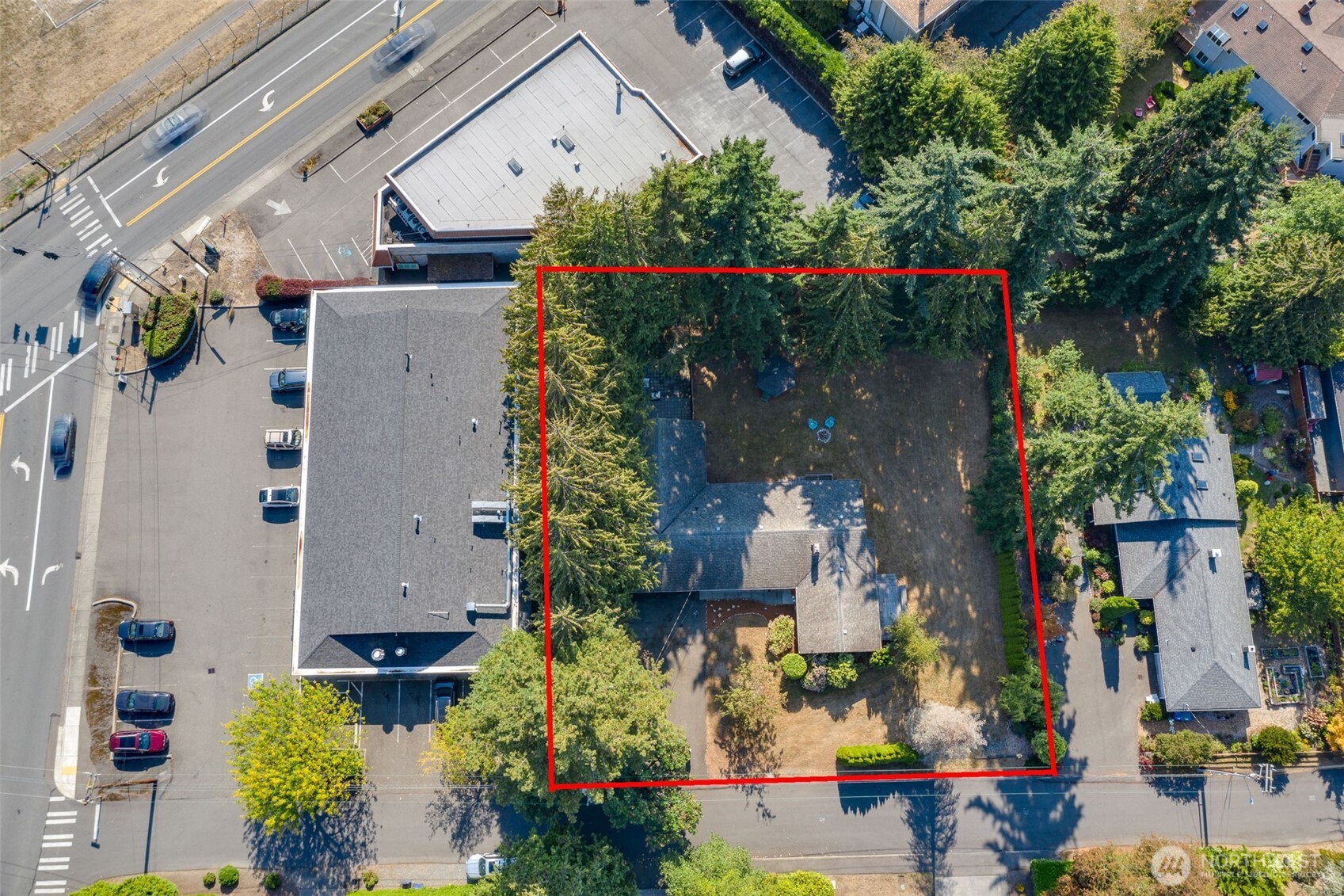 1030 Grandview Street Edmonds, WA 98020 - Photo 5 of 40