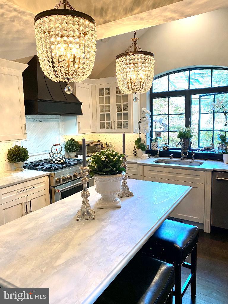 515 West Beechtree Lane Wayne, PA 19087 - Photo 5 of 25