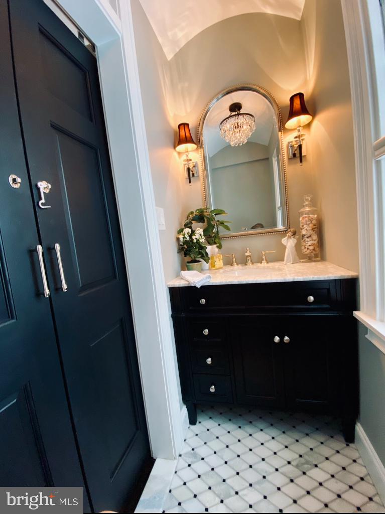 515 West Beechtree Lane Wayne, PA 19087 - Photo 10 of 25