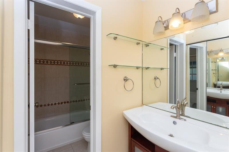5200 Lake Loop Road Cooper City, FL 33330 - Photo 16 of 34 Photo 17