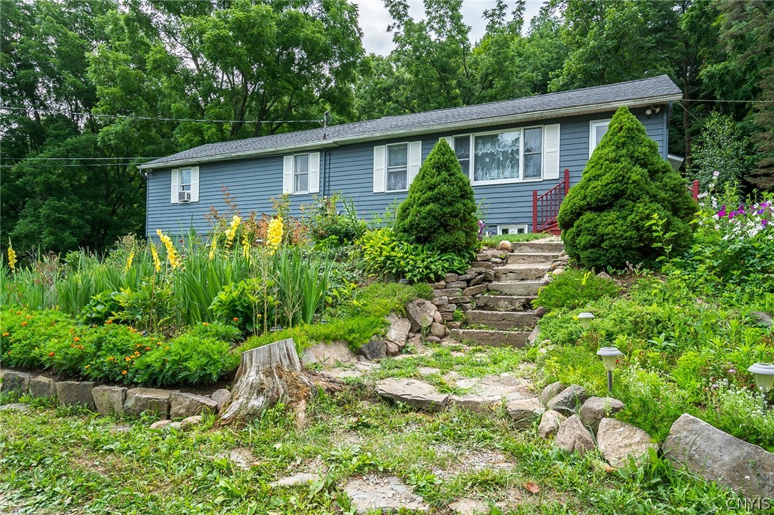 2058 Canal Road Camillus, NY 13112 - Photo 1 of 1 Gallery Image 1