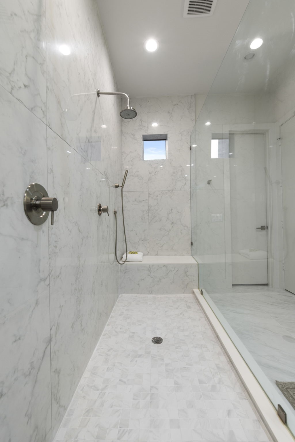 205 Portland Street Houston, TX 77006 - Photo 23 of 36 a view of a bathroom with a shower