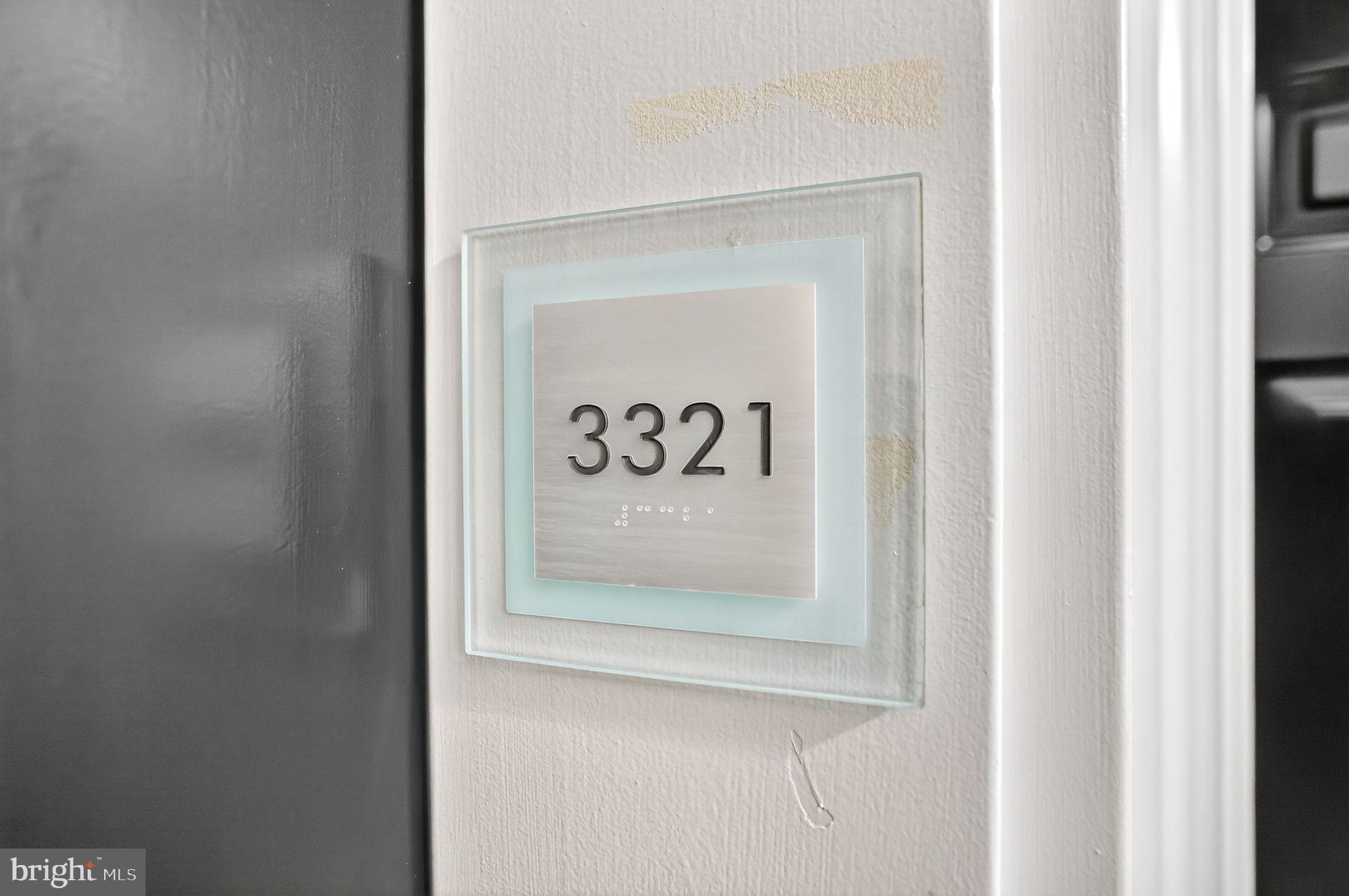 500 Bashford Lane, Unit 3321 Alexandria, VA 22314 - Photo 14 of 20 a view of a door