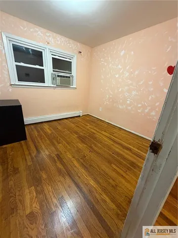 $3,700 | 291 Wood Avenue, Edison, NJ 08820