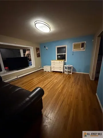 $3,700 | 291 Wood Avenue, Edison, NJ 08820