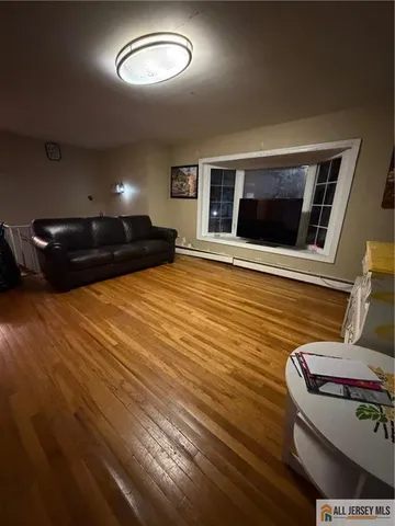 $3,700 | 291 Wood Avenue, Edison, NJ 08820