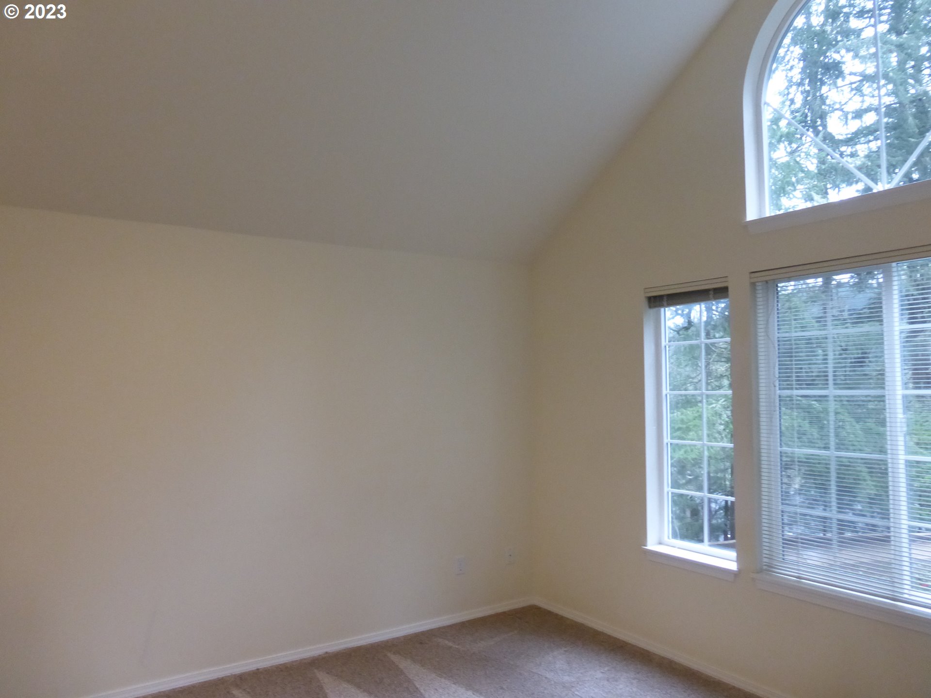 846 Brookside Drive Eugene, OR 97405 - Photo 16 of 28 Bedroom, Primary