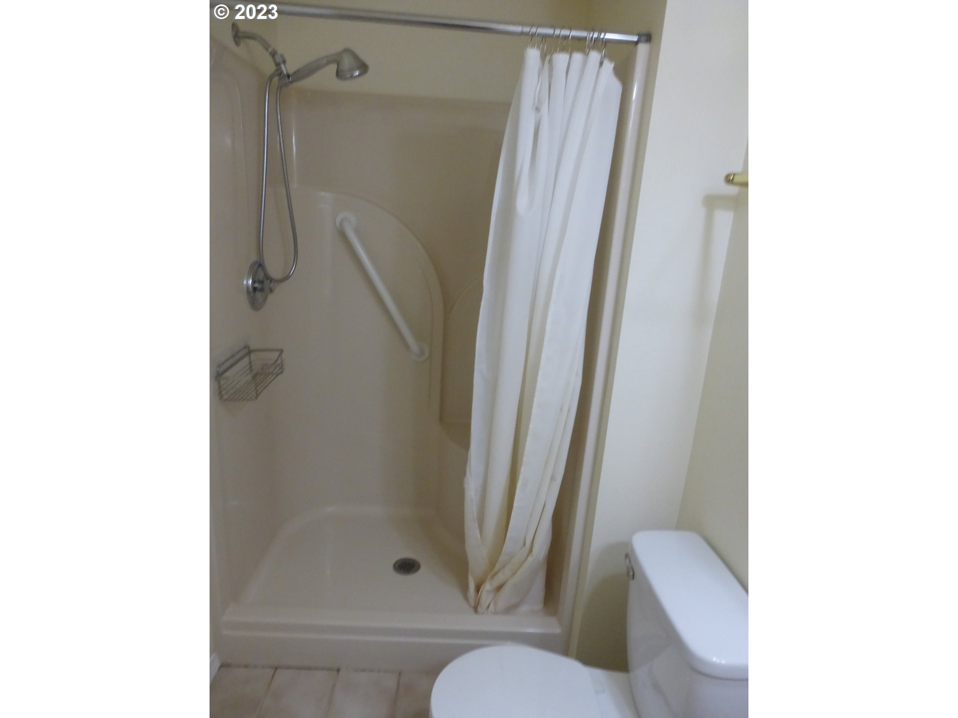 846 Brookside Drive Eugene, OR 97405 - Photo 21 of 28