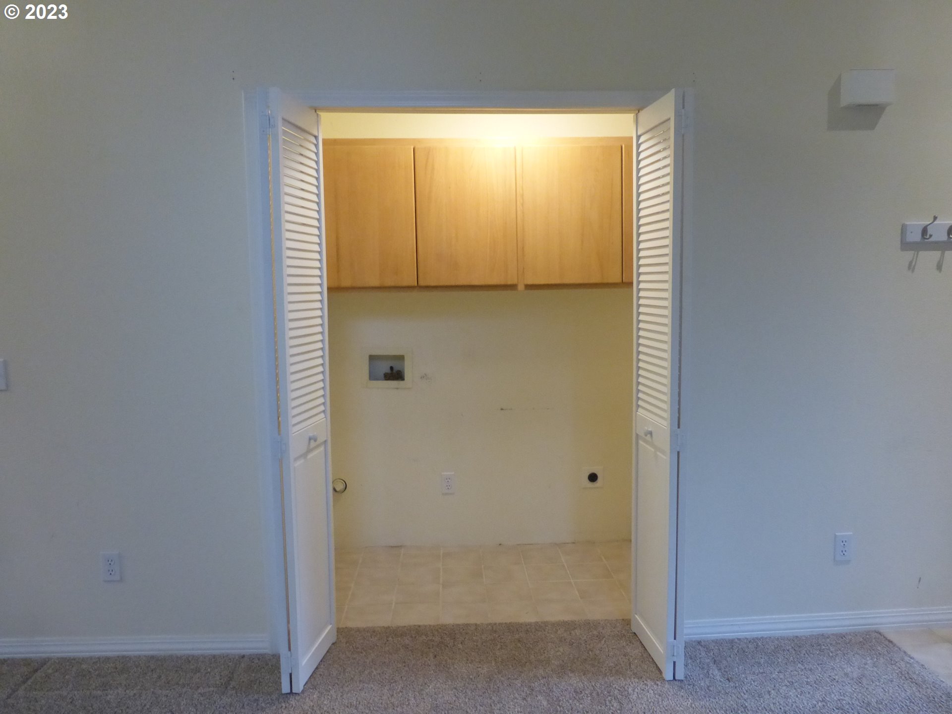 846 Brookside Drive Eugene, OR 97405 - Photo 23 of 28 Utility Room