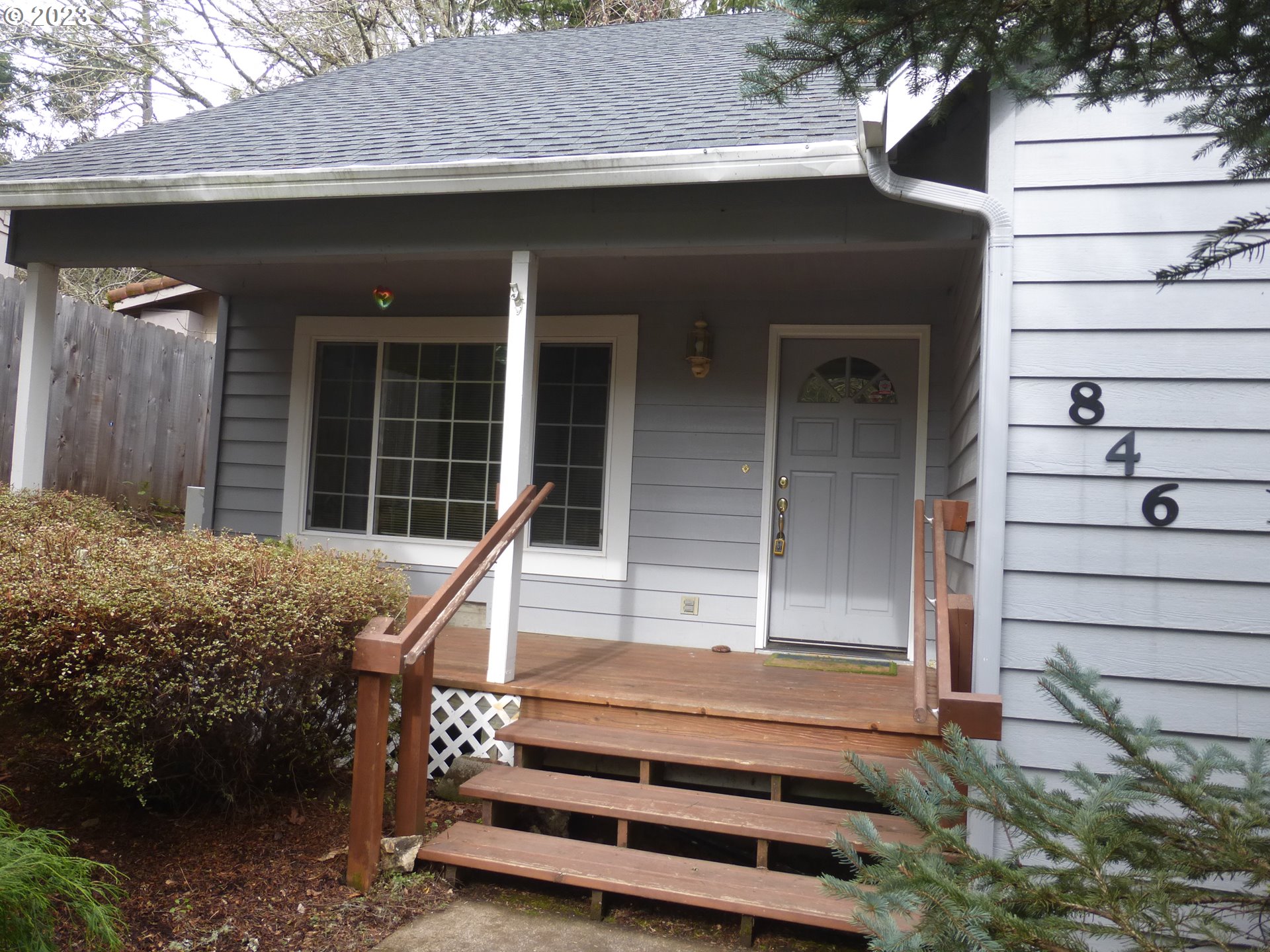 846 Brookside Drive Eugene, OR 97405 - Photo 3 of 28 Covered Porch
