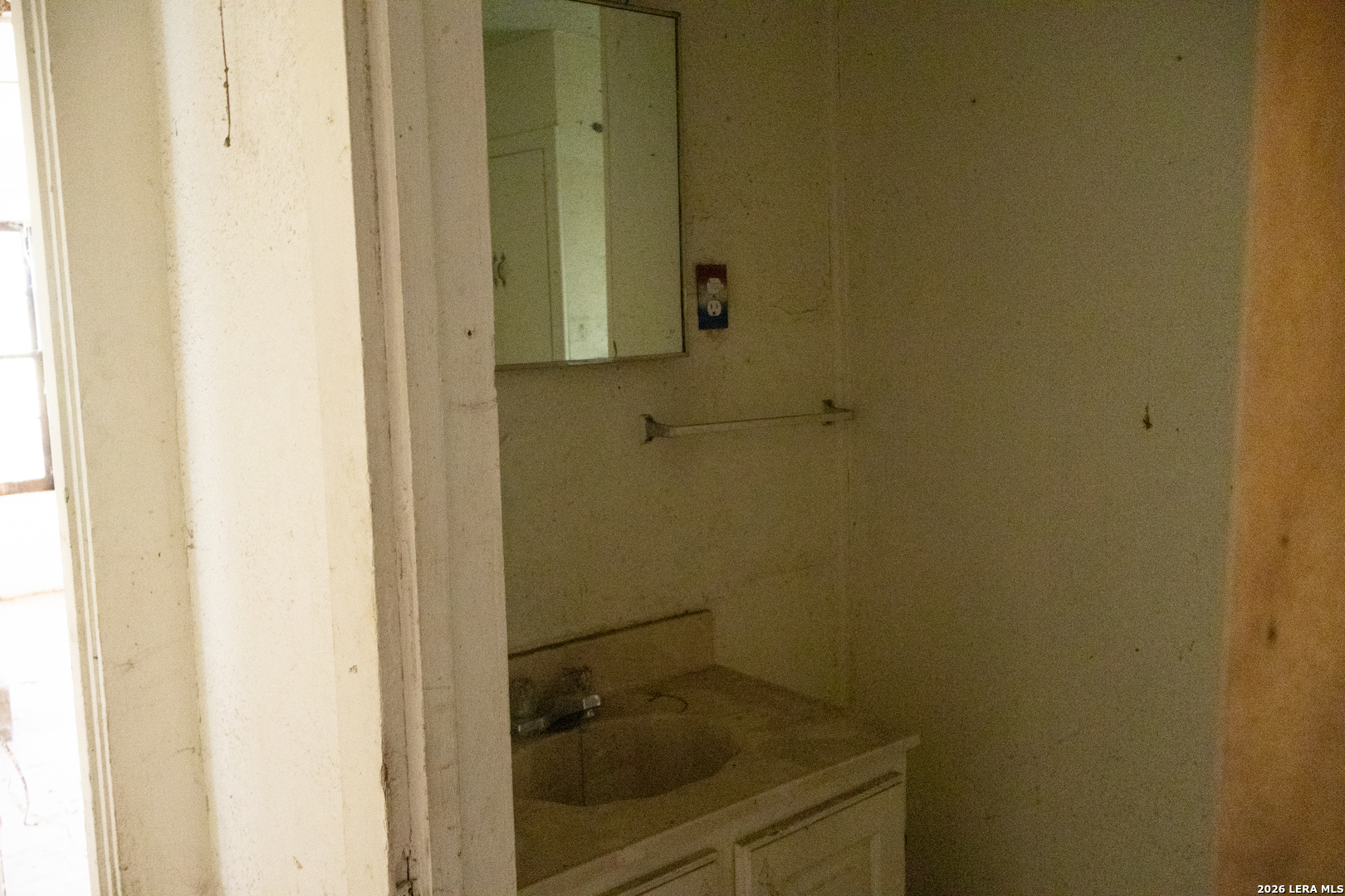 134 Kessler Lane Knippa, TX 78870 - Photo 13 of 32