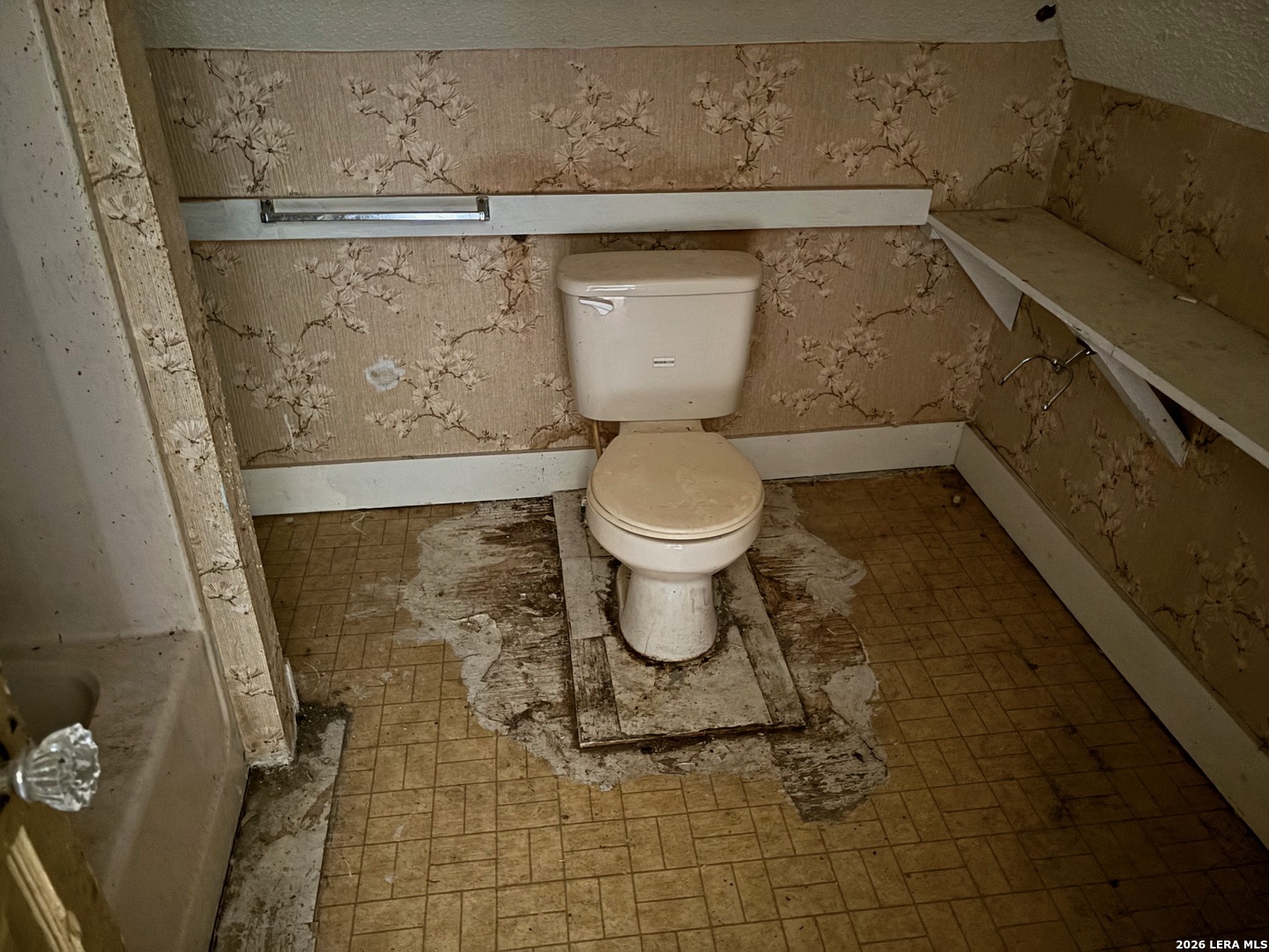 134 Kessler Lane Knippa, TX 78870 - Photo 21 of 32