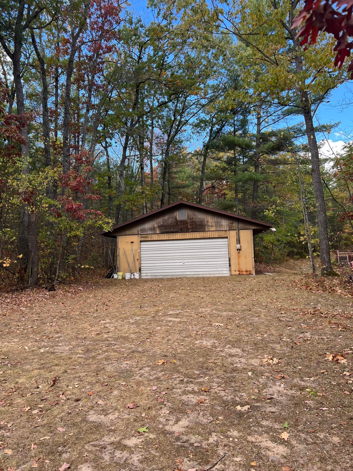 1840 Heimler Road Lewiston, MI 49756 - Photo 4 of 26 Gallery Image 4