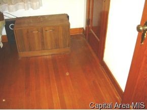 900 North Bond Street Springfield, IL 62702 - Photo 7 of 10
