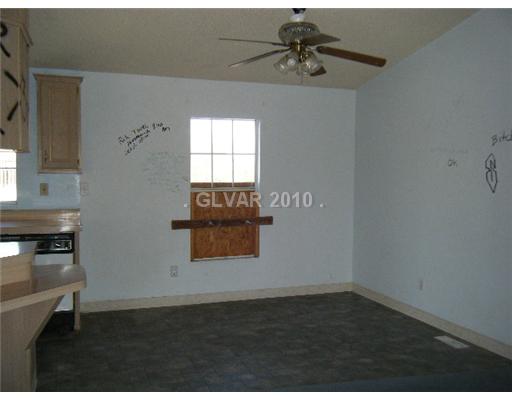 3350 Maple Road Pahrump, NV 89048 - Photo 3 of 12 Dining Room.