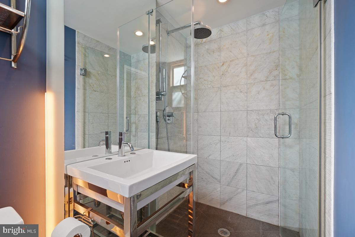 3025 Ontario Road Northwest, Unit 306 Washington, DC 20009 - Photo 19 of 29