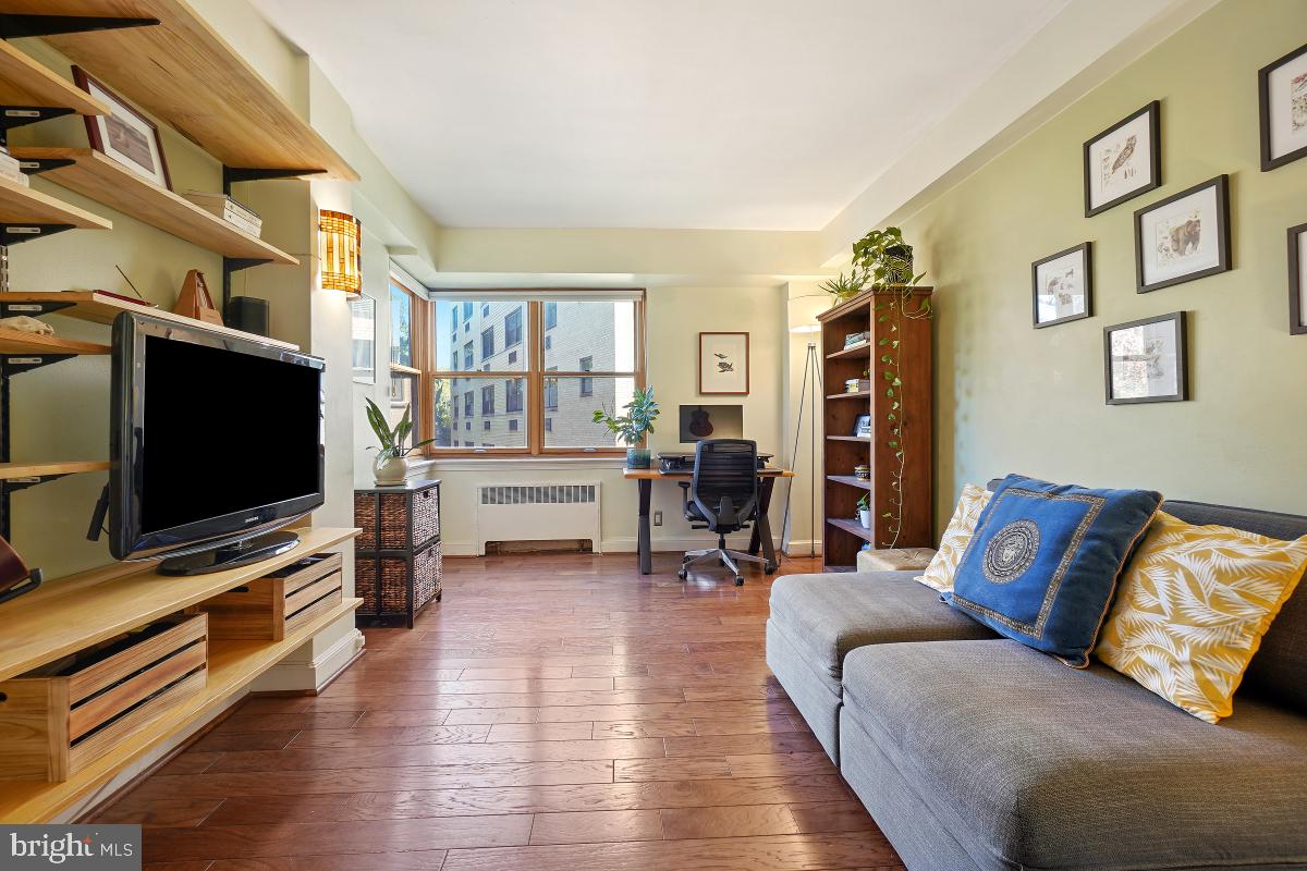 3025 Ontario Road Northwest, Unit 306 Washington, DC 20009 - Photo 20 of 29