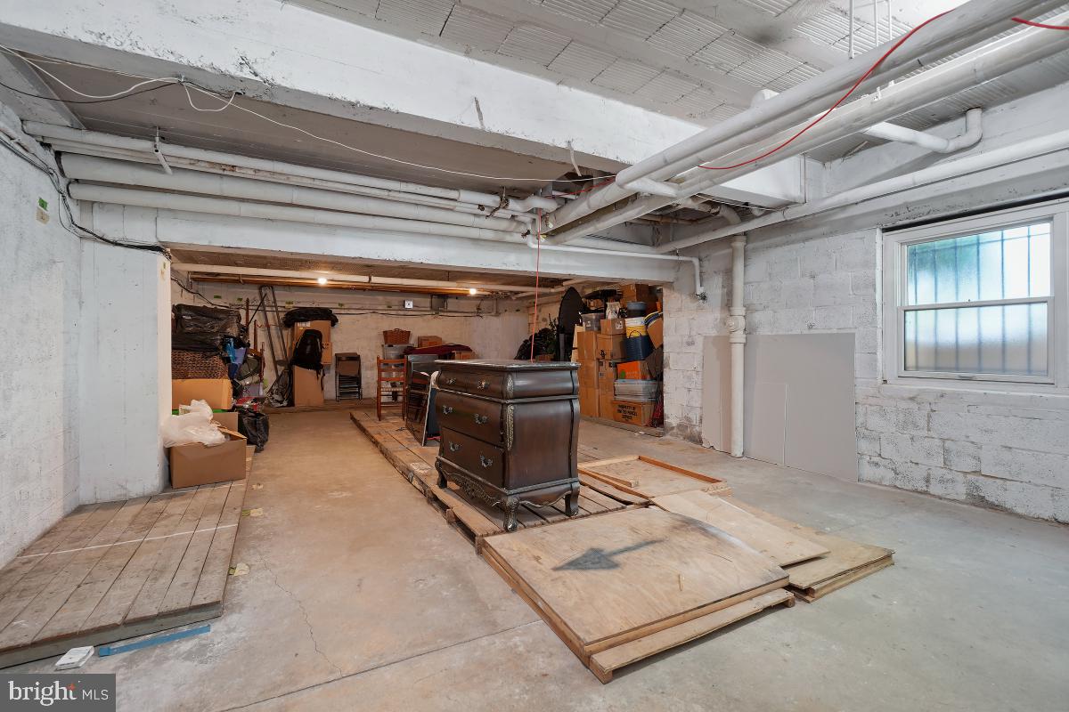 3025 Ontario Road Northwest, Unit 306 Washington, DC 20009 - Photo 25 of 29