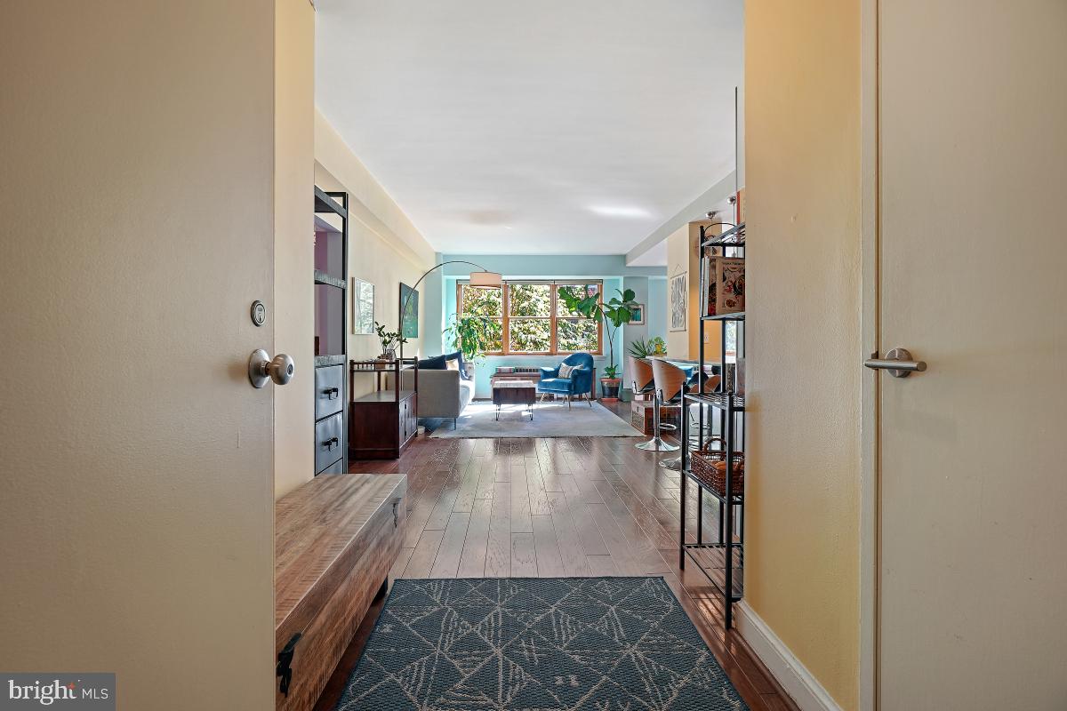 3025 Ontario Road Northwest, Unit 306 Washington, DC 20009 - Photo 3 of 29