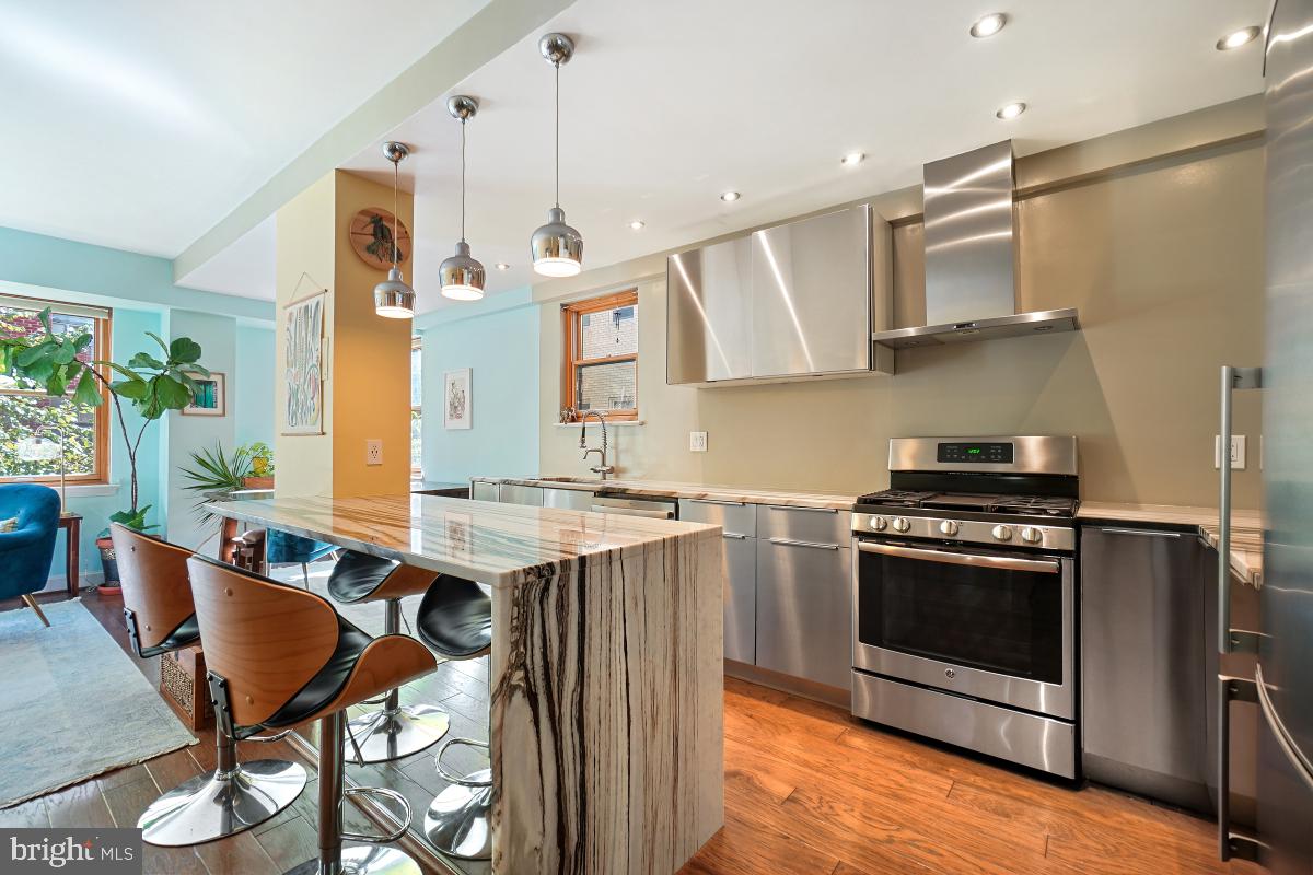 3025 Ontario Road Northwest, Unit 306 Washington, DC 20009 - Photo 8 of 29