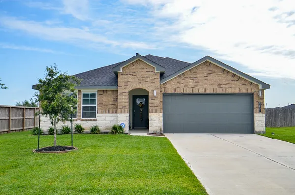 $2,400 | 7203 Dawn Vw Lane, Richmond, TX 77469