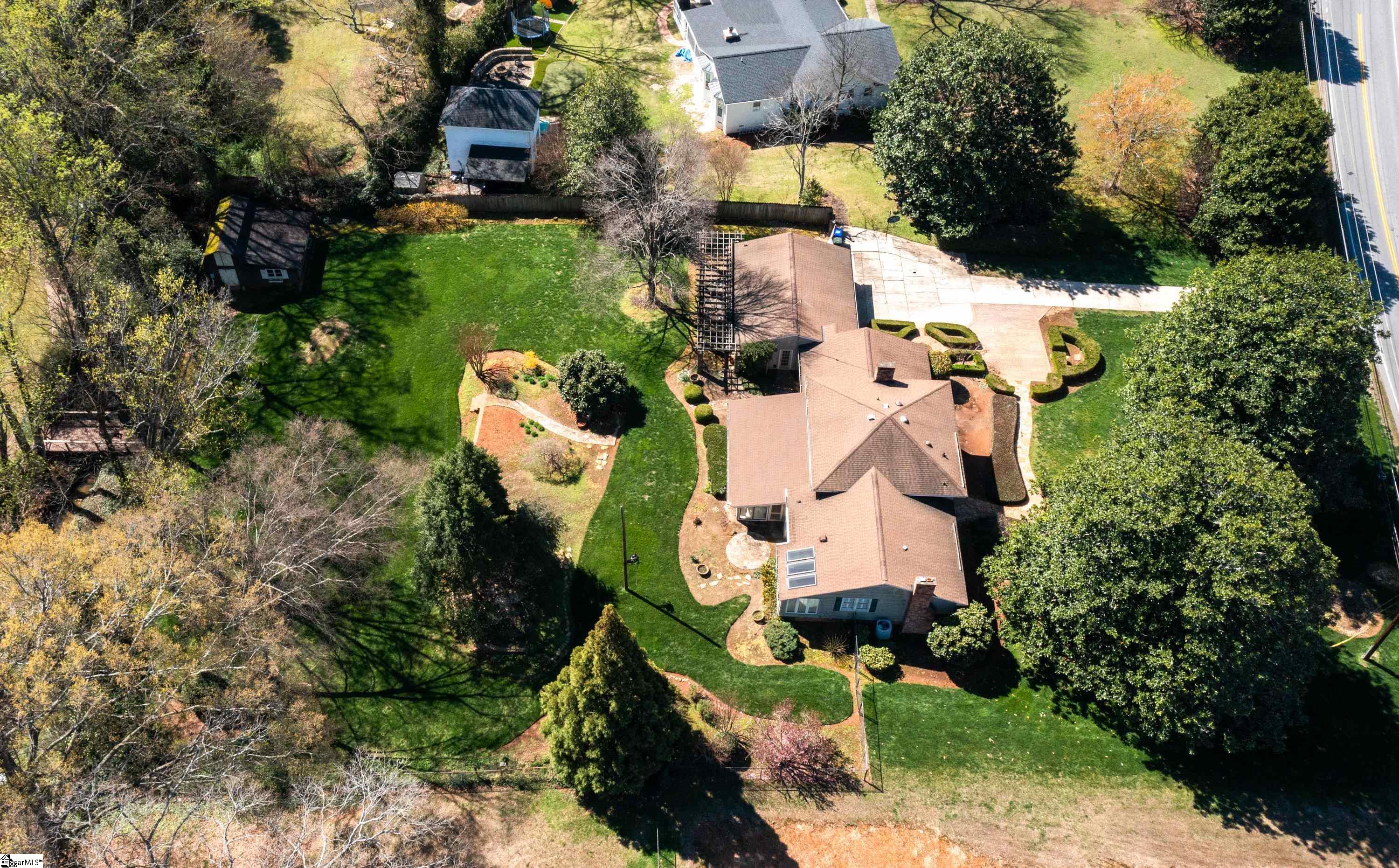 731 Parkins Mill Road Greenville, SC 29607 - Photo 11 of 25