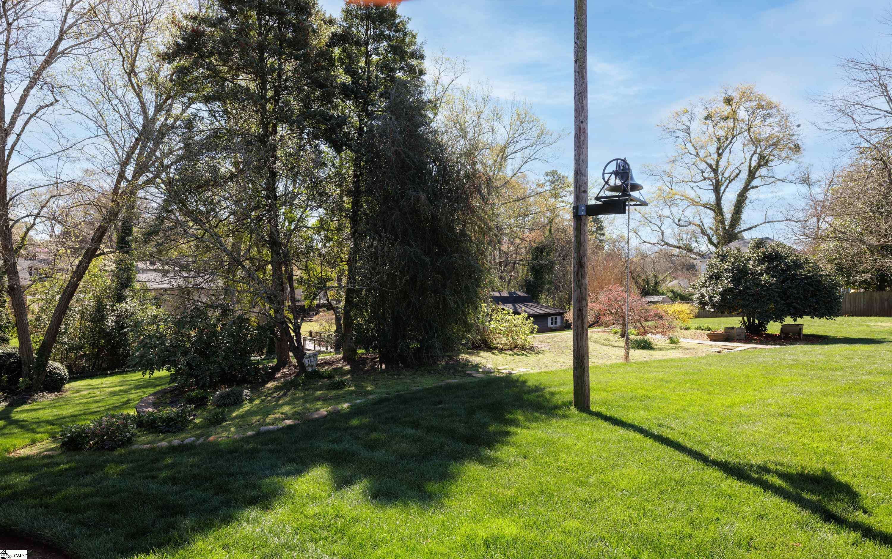 731 Parkins Mill Road Greenville, SC 29607 - Photo 17 of 25