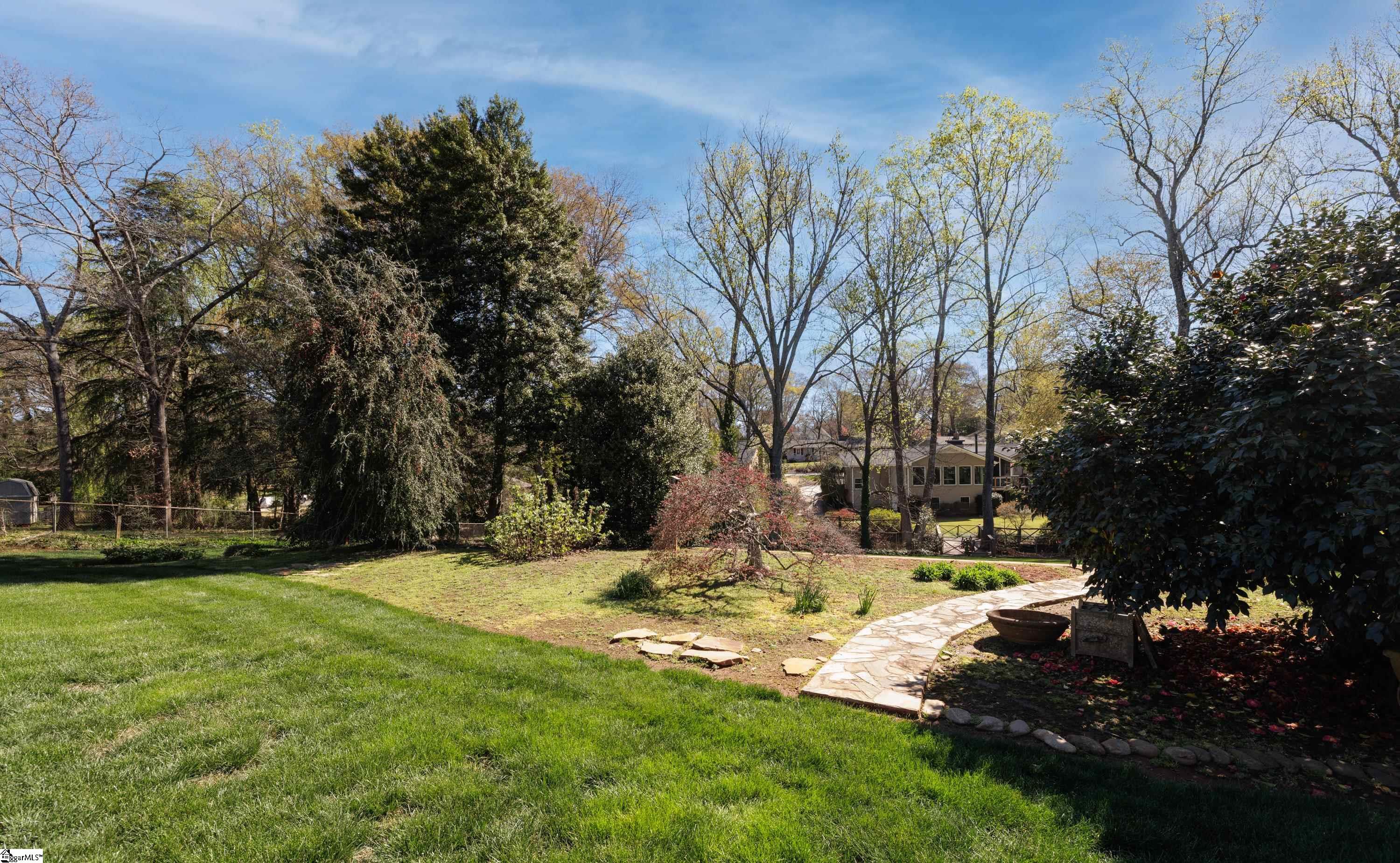 731 Parkins Mill Road Greenville, SC 29607 - Photo 21 of 25