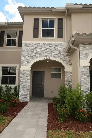 $2,550 | 1509 Southeast 27th Street, Homestead, FL 33035