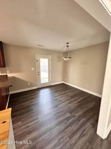 $1,650 | 106 Blueberry Fields Road, Maple Hill, NC 28454