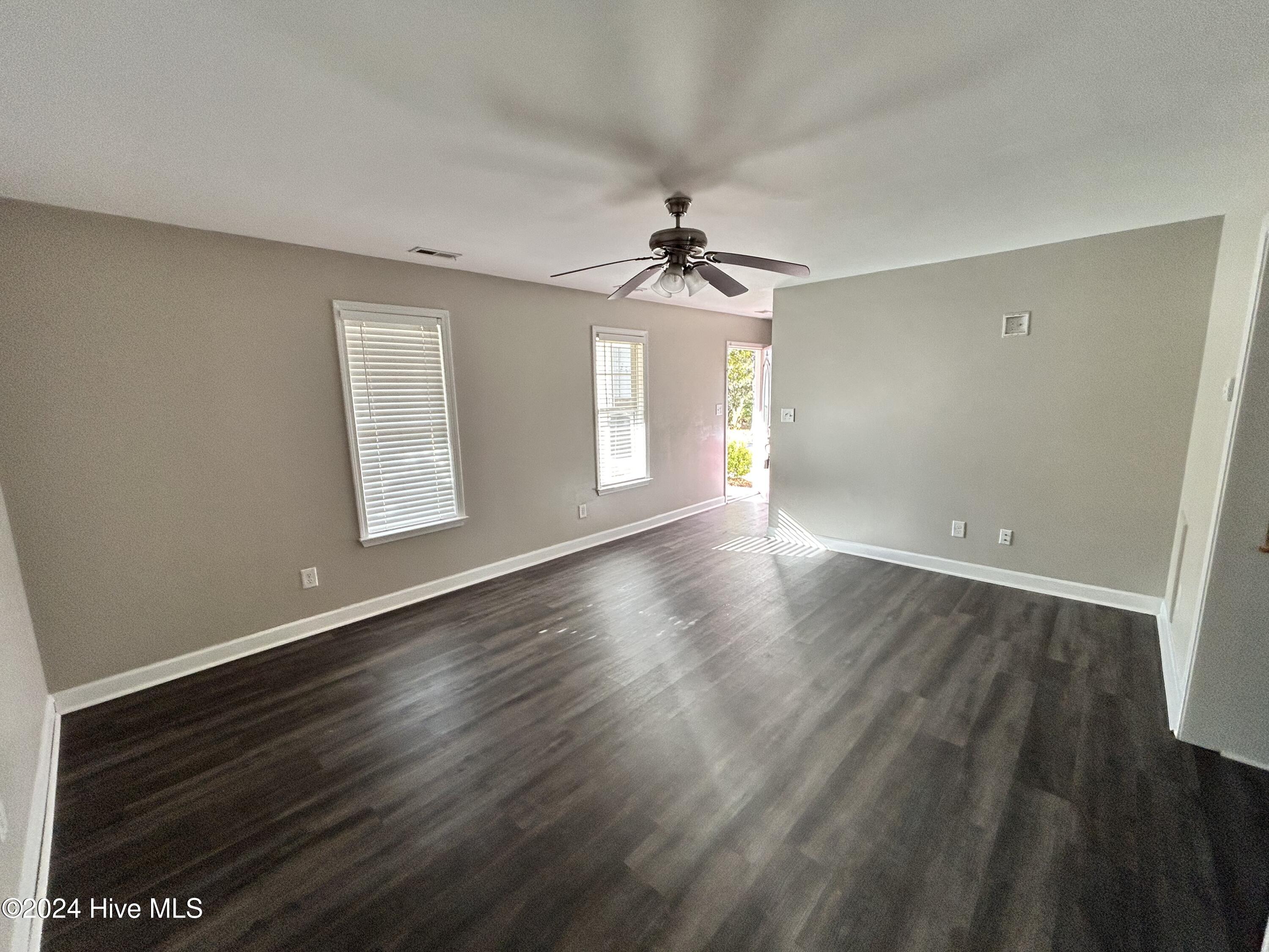 106 Blueberry Fields Road Maple Hill, NC 28454 - Photo 13 of 30 image_50394369