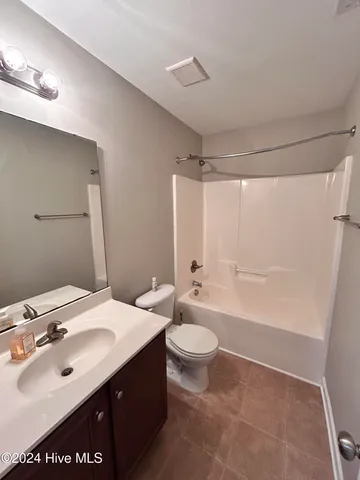 $1,650 | 106 Blueberry Fields Road, Maple Hill, NC 28454