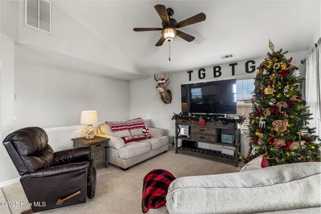 $655,000 | 813 Driftwood Drive, Hampstead, NC 28443