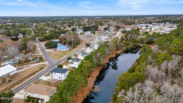 $655,000 | 813 Driftwood Drive, Hampstead, NC 28443