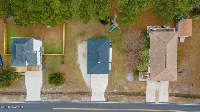 $655,000 | 813 Driftwood Drive, Hampstead, NC 28443