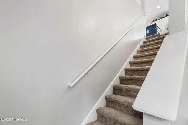 $655,000 | 813 Driftwood Drive, Hampstead, NC 28443