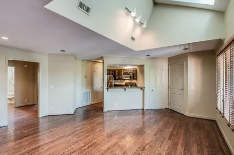 $405,000 | 2110 Portland Avenue, Unit 303, Nashville, TN 37212