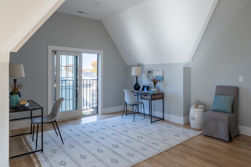 14 Maple Street, Unit 14 Watertown, MA 02472 - Photo 15 of 23