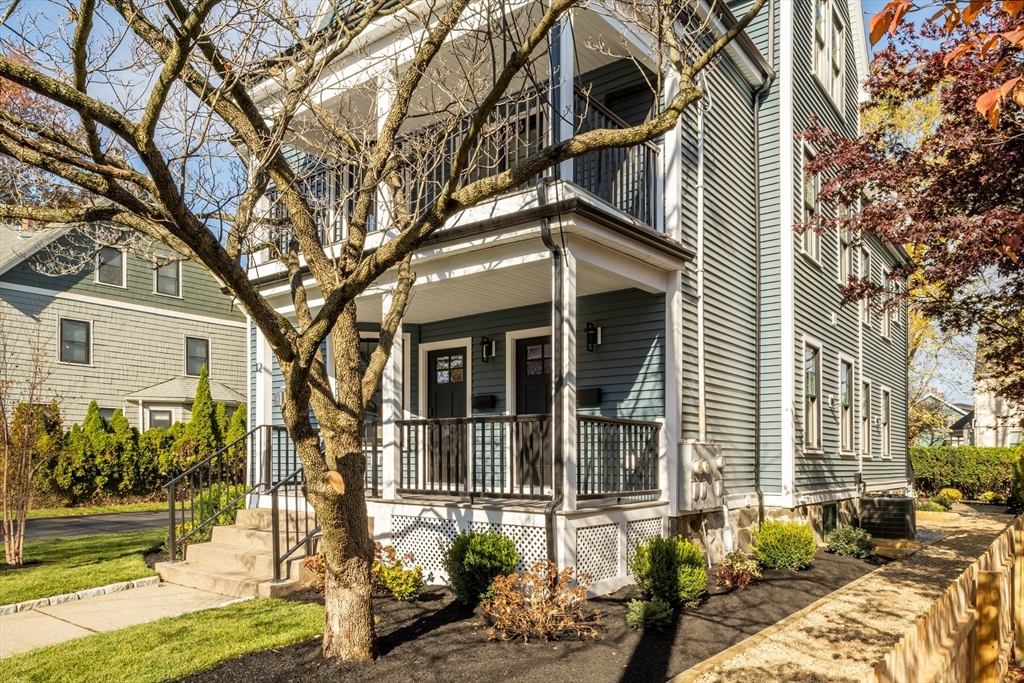 14 Maple Street, Unit 14 Watertown, MA 02472 - Photo 21 of 23