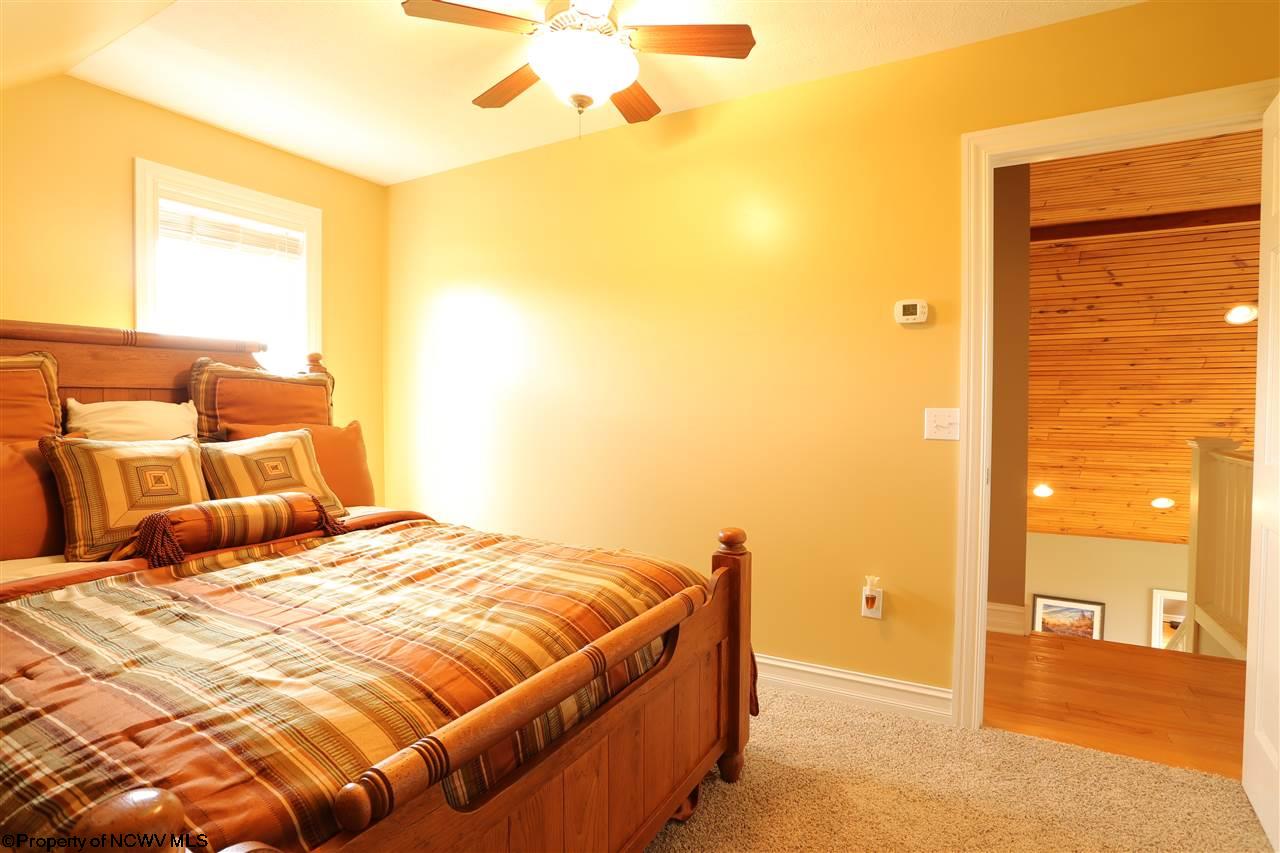 54 View Ridge Drive Davis, WV 26260 - Photo 13 of 20 Gallery Image 13