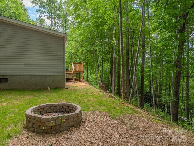 $269,500 | 590 Hutch Mountain Road, Fletcher, NC 28732