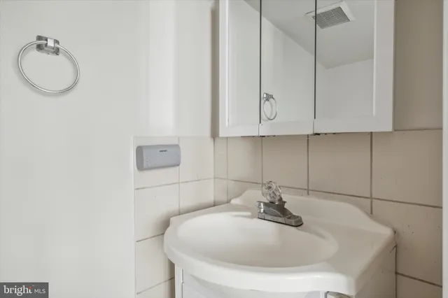 $1,495 | 20 South Village Avenue, Unit 3, Exton, PA 19341