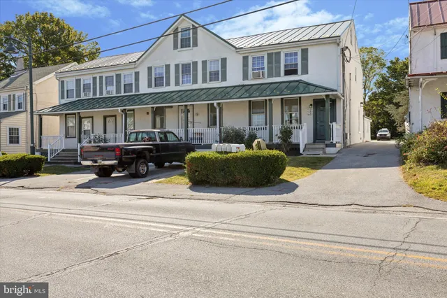 $1,495 | 20 South Village Avenue, Unit 3, Exton, PA 19341